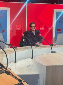 edi-dubien-sur-le-plateau-de-france-inter-eva-bester