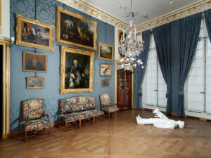 Edi-Dubien-s-eclairer-sans-fin-Musée-de-la-Chasse-et-de-la-Nature