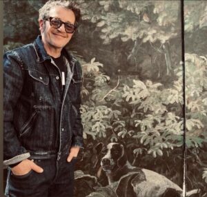 Edi-Dubien-aout-2025-Presse-persona-printemps-ete-2025-1100x660